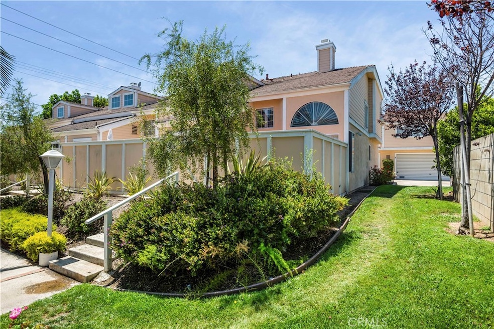 2217 Vanderbilt Ln unit 9, Redondo Beach, CA 90278 - photo 1