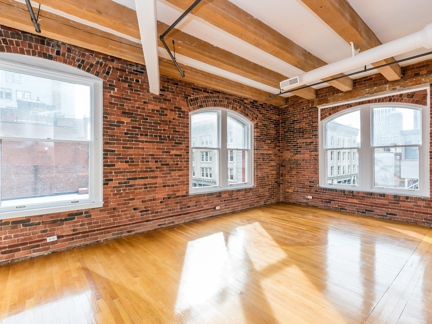 150 Lincoln St unit 4A, Boston, MA 02111 - photo 1