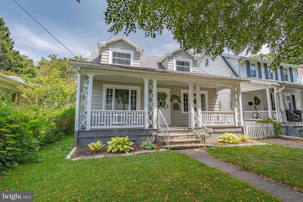 296 E Dorrance St, Kingston, PA 18704 - photo 1