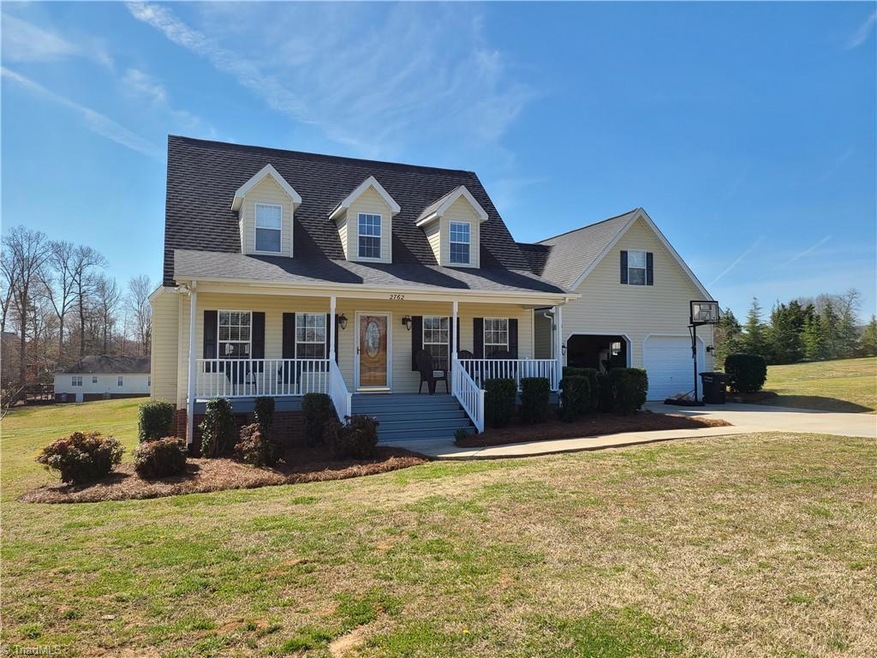 2762 Hayfield Dr, Asheboro, NC 27205 - photo 1