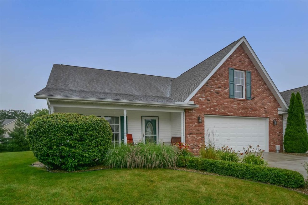 1127 W Sugarberry Ct, Bloomington, IN 47404 - photo 1