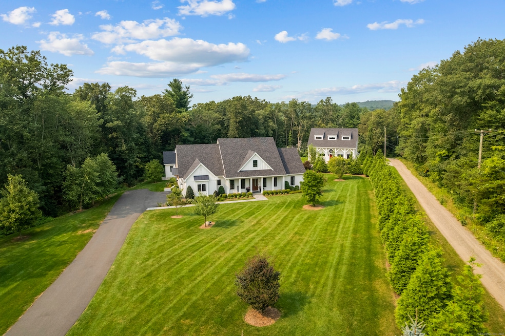 17 Botsford Hill Rd, Newtown, CT 06470 - photo 1