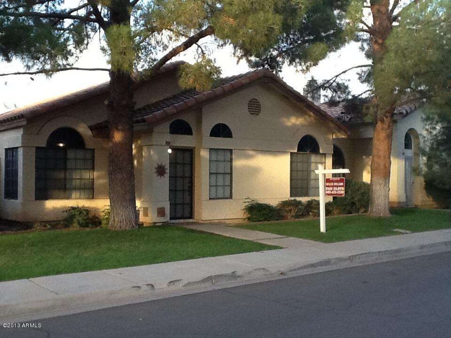 856 E. Hearne