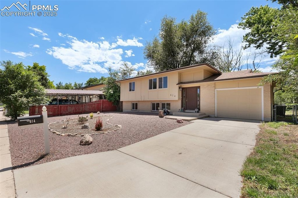 For Sale $380,000 • Co-Listing Agent