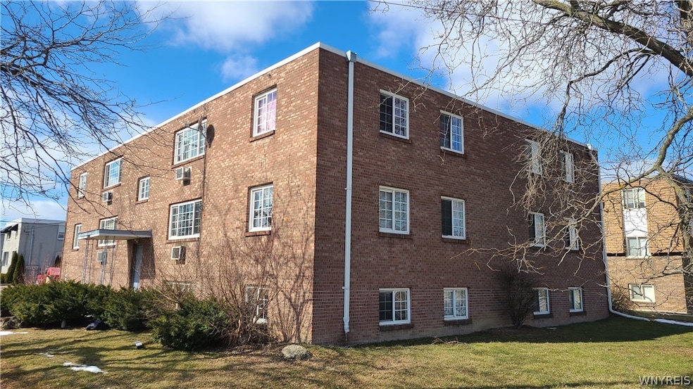 Sold $735,000 • Co-Listing Agent