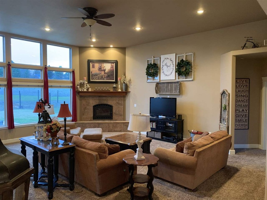 18811 N Dustin Ln, Colbert, WA 99005 - photo 1