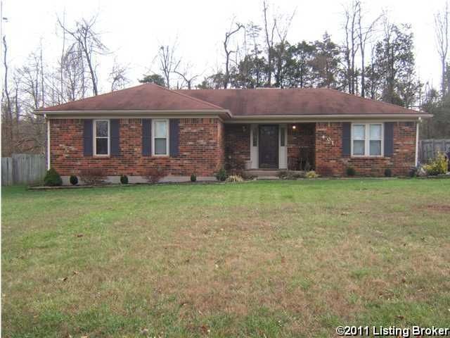 401 Ford Dr, Mount Washington, KY 40047 - photo 1