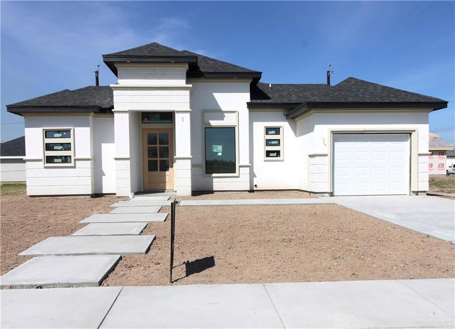 130 E Irvine Ave, Alamo, TX 78516 - photo 1