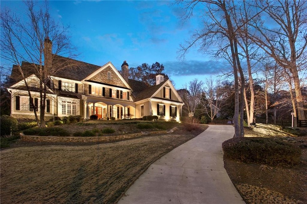 725 Owens Lake Rd, Alpharetta, GA 30004 - photo 1