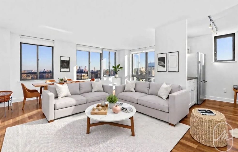 290 3rd Ave unit 28C, New York, NY 10010 - photo 1