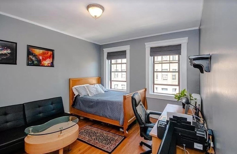 31 Queensberry St unit 15, Boston, MA 02215 - photo 1