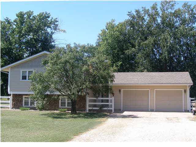 Great suburban opportunity here!