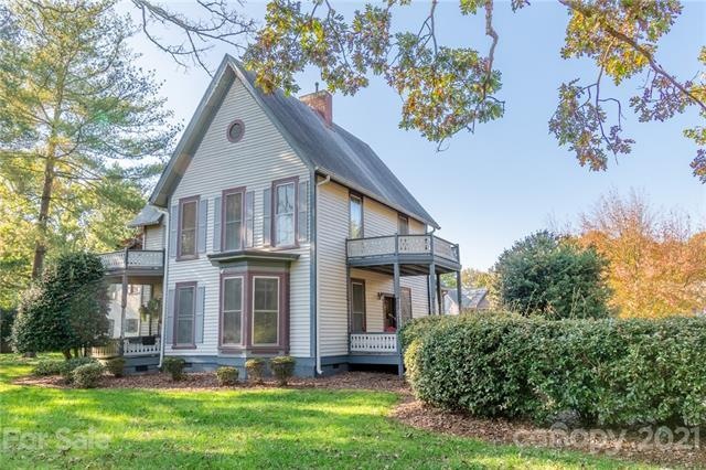 203 Ramsey Ct, Statesville, NC 28677 - photo 1