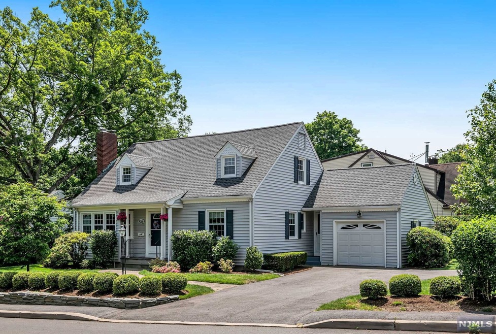 83 Ravine Ave, Wyckoff, NJ 07481 - photo 1