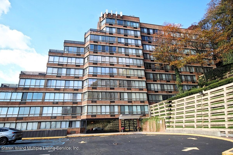 Sunrise Tower unit 613A, Staten Island, NY 10304 - photo 1