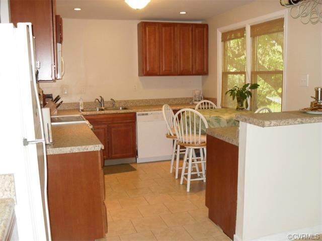 1005 Blandy Ave, Richmond, VA 23225 - photo 1