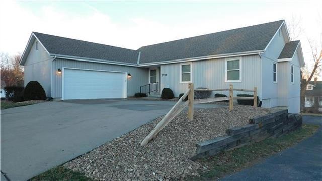 5735 Quivira Rd, Shawnee, KS 66216 - photo 1