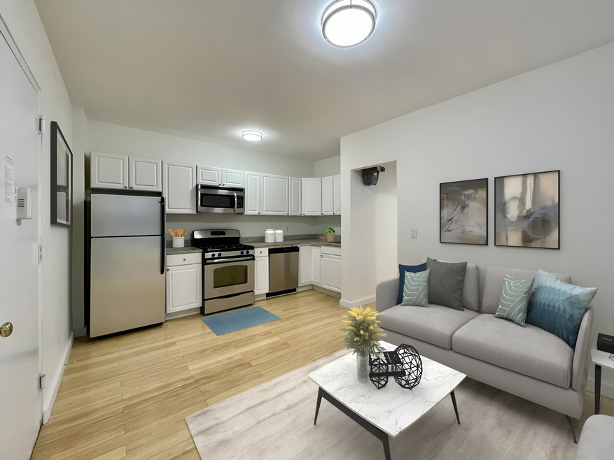 651 W 188th St unit 2-F, New York, NY 10040 - photo 1