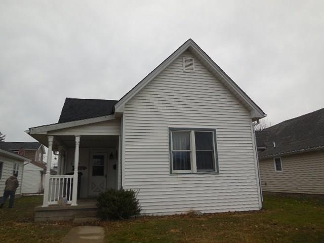 308 Oak St, Tipton, IN 46072 - photo 1