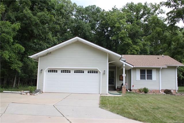 Front Elevation - 8348 Stout