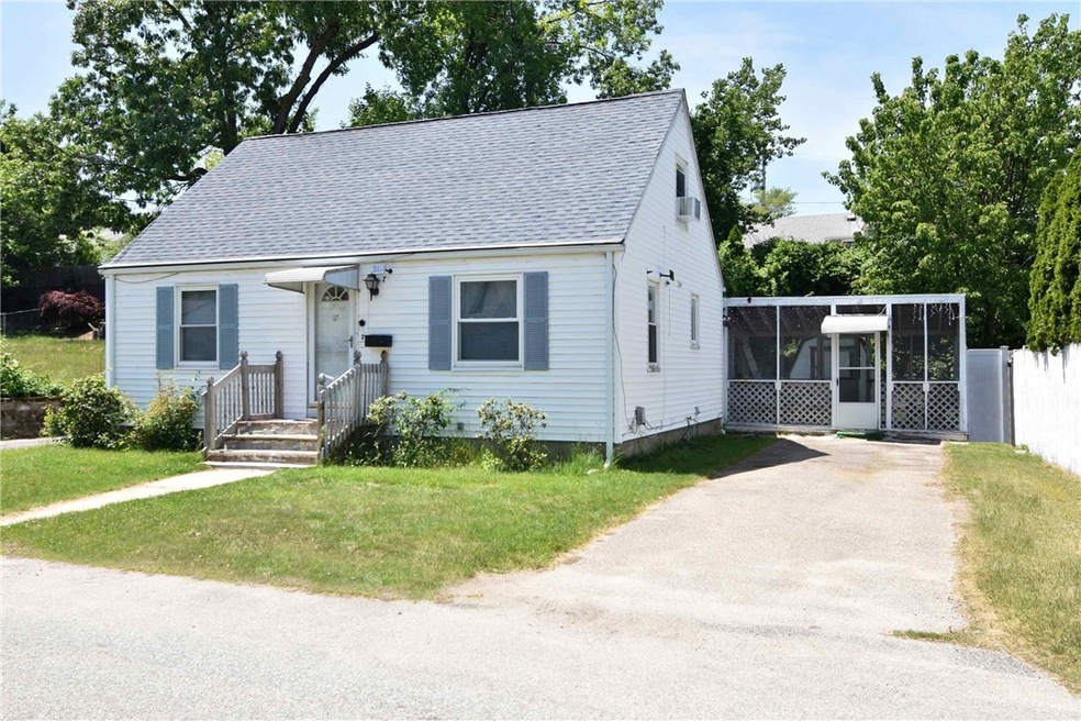 17 Caporal St, Cranston, RI 02910 - photo 1