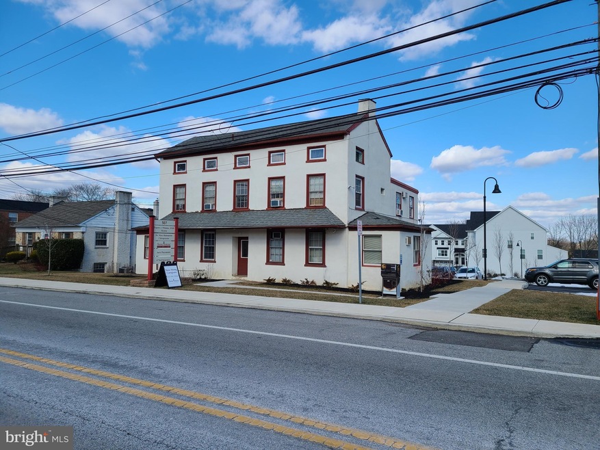 507 Germantown Pike unit 3RD FL, Lafayette Hill, PA 19444 - photo 1