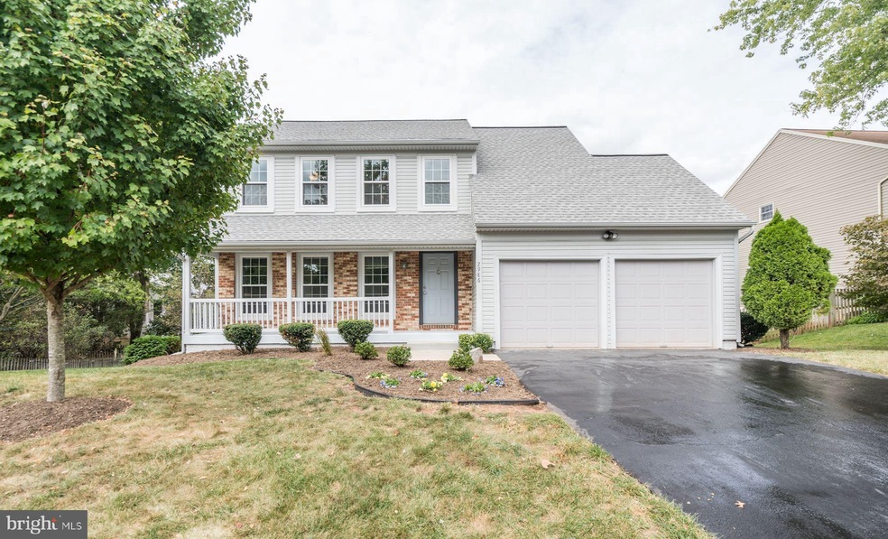 2986 Emerald Chase Dr, Herndon, VA 20171 - photo 1