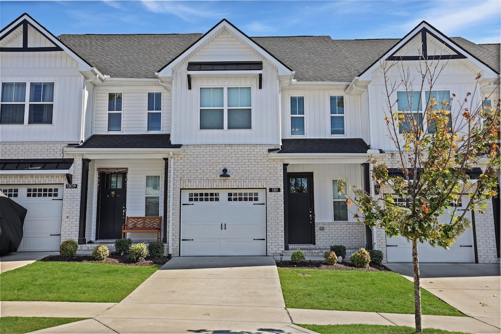 1321 Halter Park Dr, Gallatin, TN 37066 - photo 1