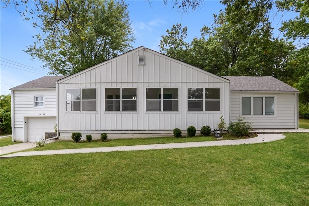 12406 Cherry St, Kansas City, MO 64145 - photo 1