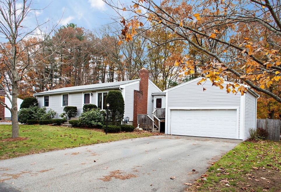 39 Condon Cir, Rockland, MA 02370 - photo 1