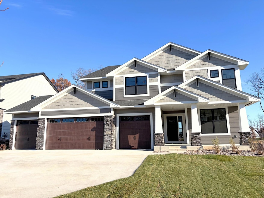 1955 Royal Blvd N, Lake Elmo, MN 55042 - photo 1