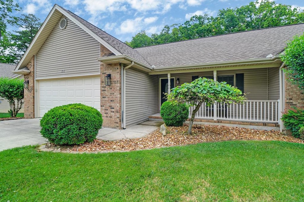 Under Contract $475,000