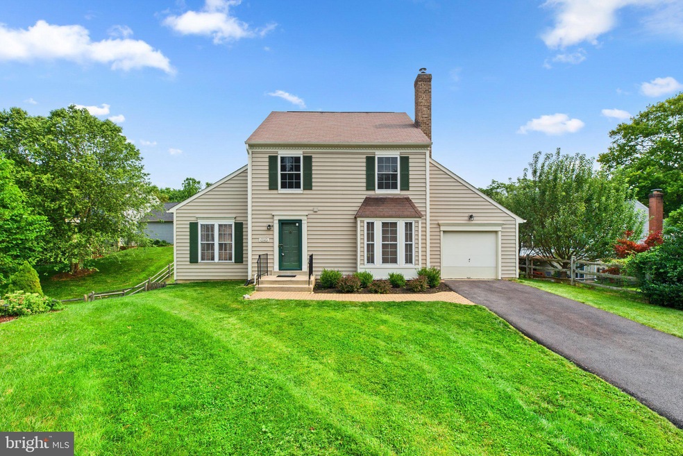 9505 Aspenwood Place, Montgomery Village, MD 20886 - photo 1