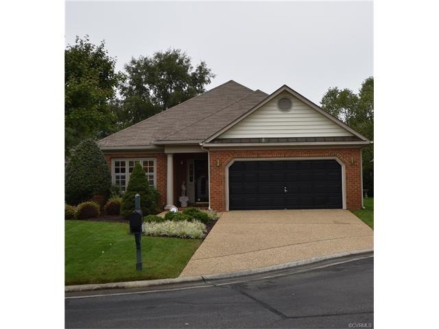 Great Boone-built Brick Patio style maintenance-fr