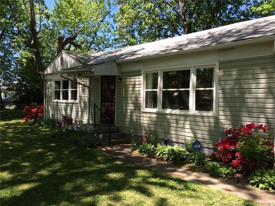 9 Roselawn Ct, Jeffersonville, IN 47130 - photo 1