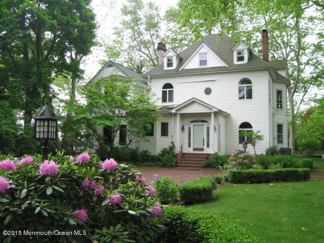 435 Navesink River Rd, Middletown, NJ 07748 - photo 1