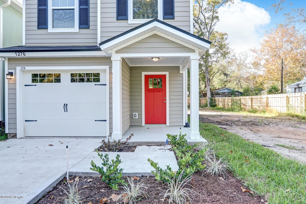 1304 Lake Shore Blvd, Jacksonville, FL 32205 - photo 1