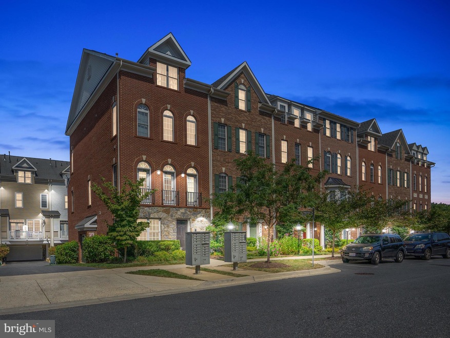 638 Raven Ave, Gaithersburg, MD 20877 - photo 1