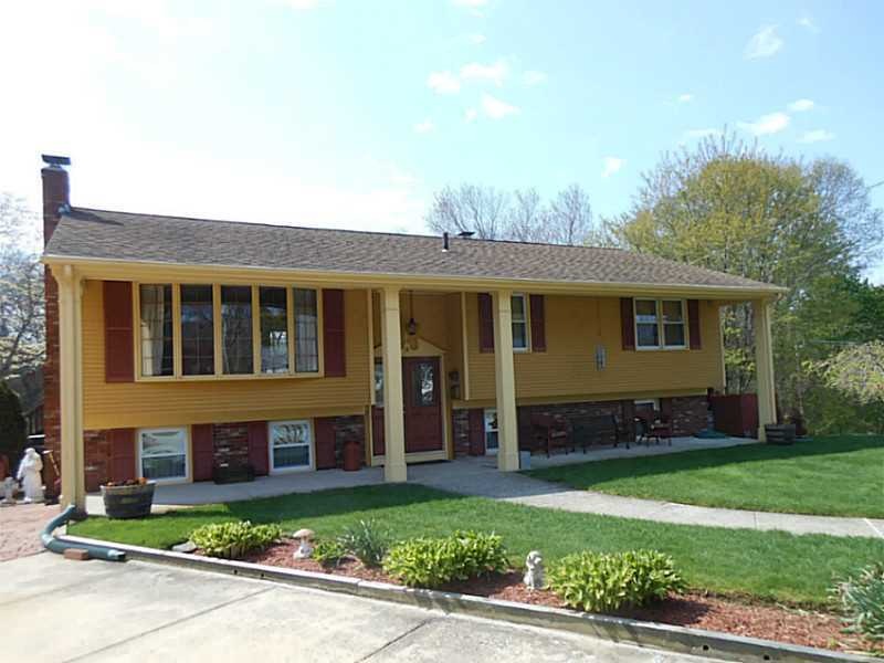 6 Pamela Dr, Greenville, RI 02828 - photo 1