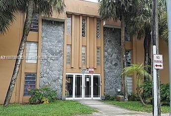 Kensington Club unit 124A, Hialeah, FL 33012 - photo 1