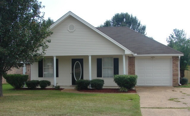 1929 Christine Dr, Byram, MS 39272 - photo 1