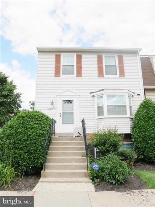 15009 Cherrywood Dr, Laurel, MD 20707 - photo 1