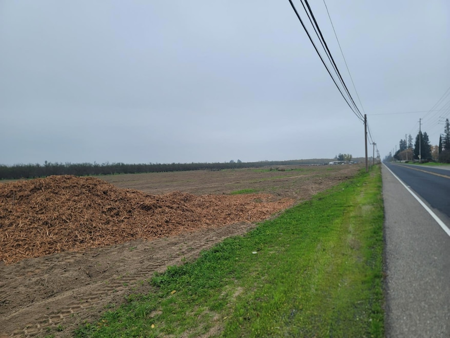 6220 Tully Rd, Modesto, CA 95356 - photo 1