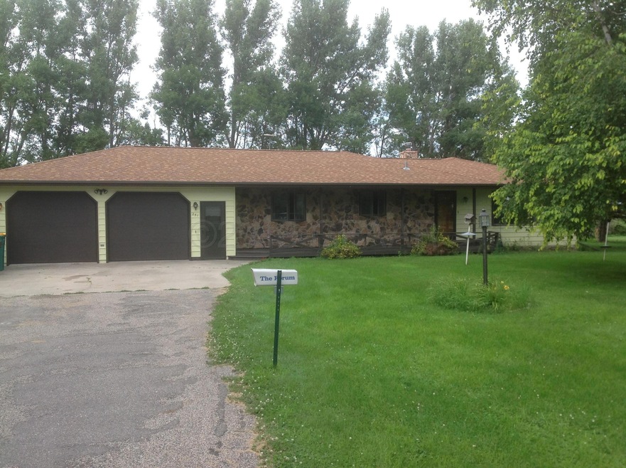 251 5th Ave. E. Hunter 001
