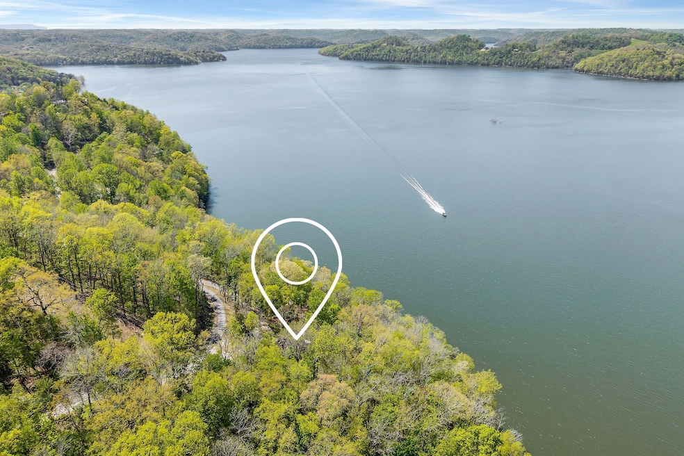 Pending $300,000 • Co-Listing Agent