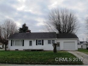 208 E Sycamore St, Converse, IN 46919 - photo 1