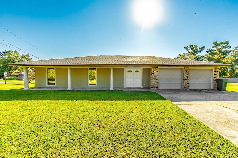 Sold • Co-Listing Agent