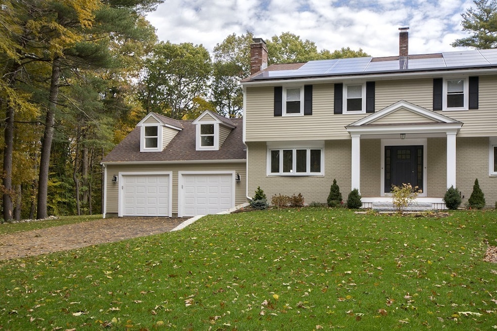 470 King St unit 1, Cohasset, MA 02025 - photo 1