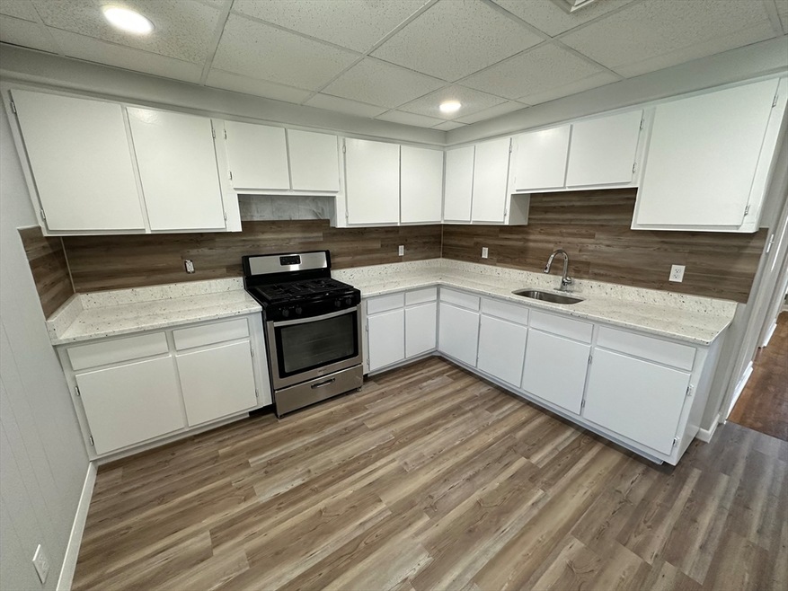 67 Boutwell St unit 3E, Fall River, MA 02723 - photo 1