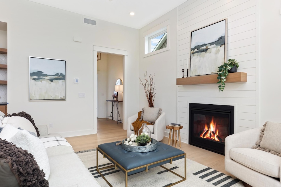 Images shown are from previous model and representative of design, layout and finishes